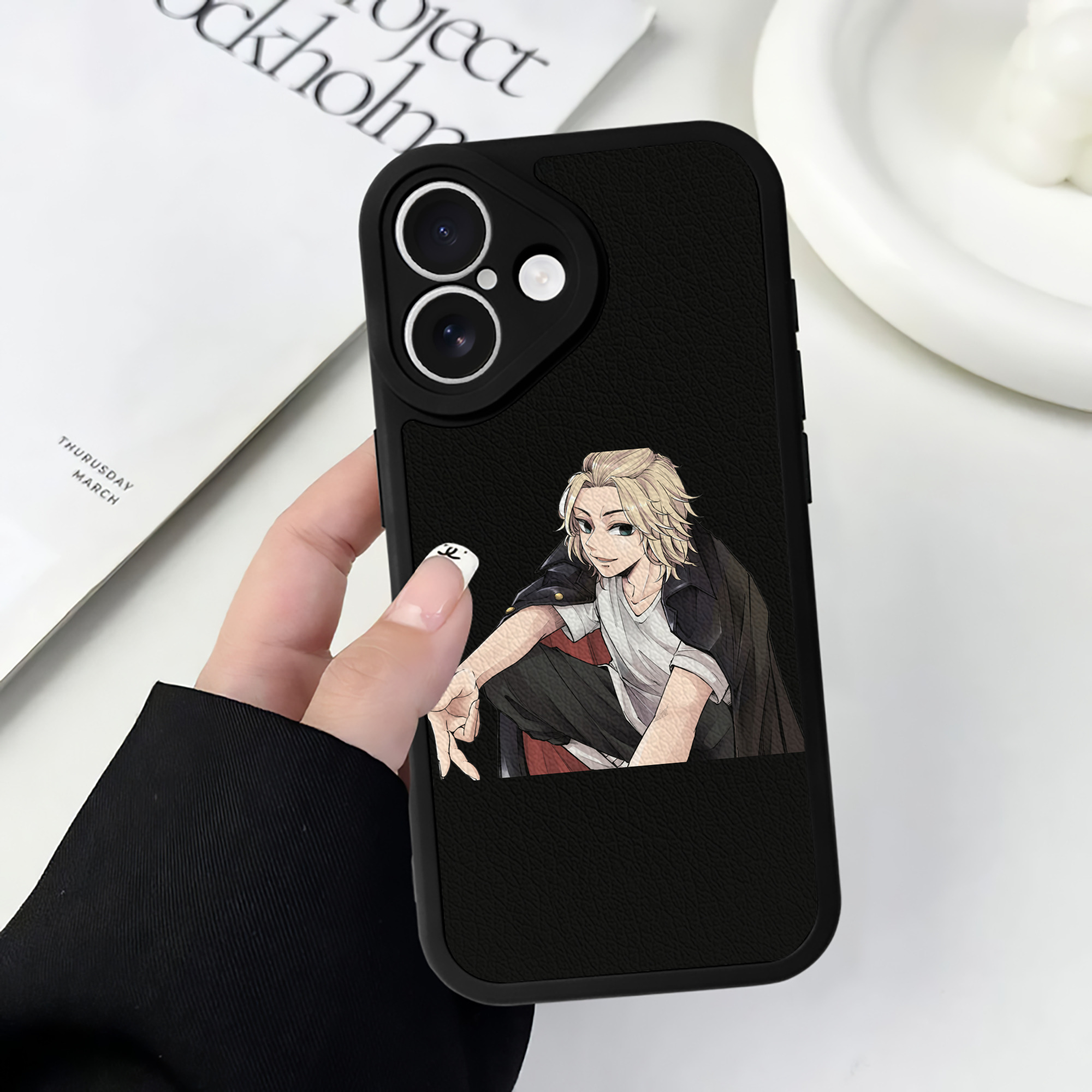 （画像用） 東京リベンジャーズ Tokyo Revengers 【iPhone 16シリーズ対応】シリコンスマホケース（レザー調） 材質：シリコン